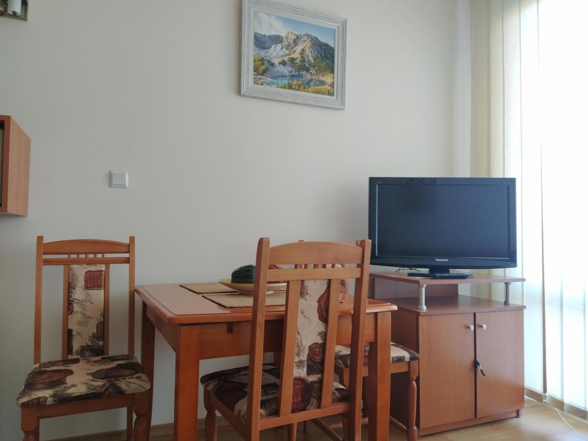 בנסקו Pine Tree Studio B11 מראה חיצוני תמונה